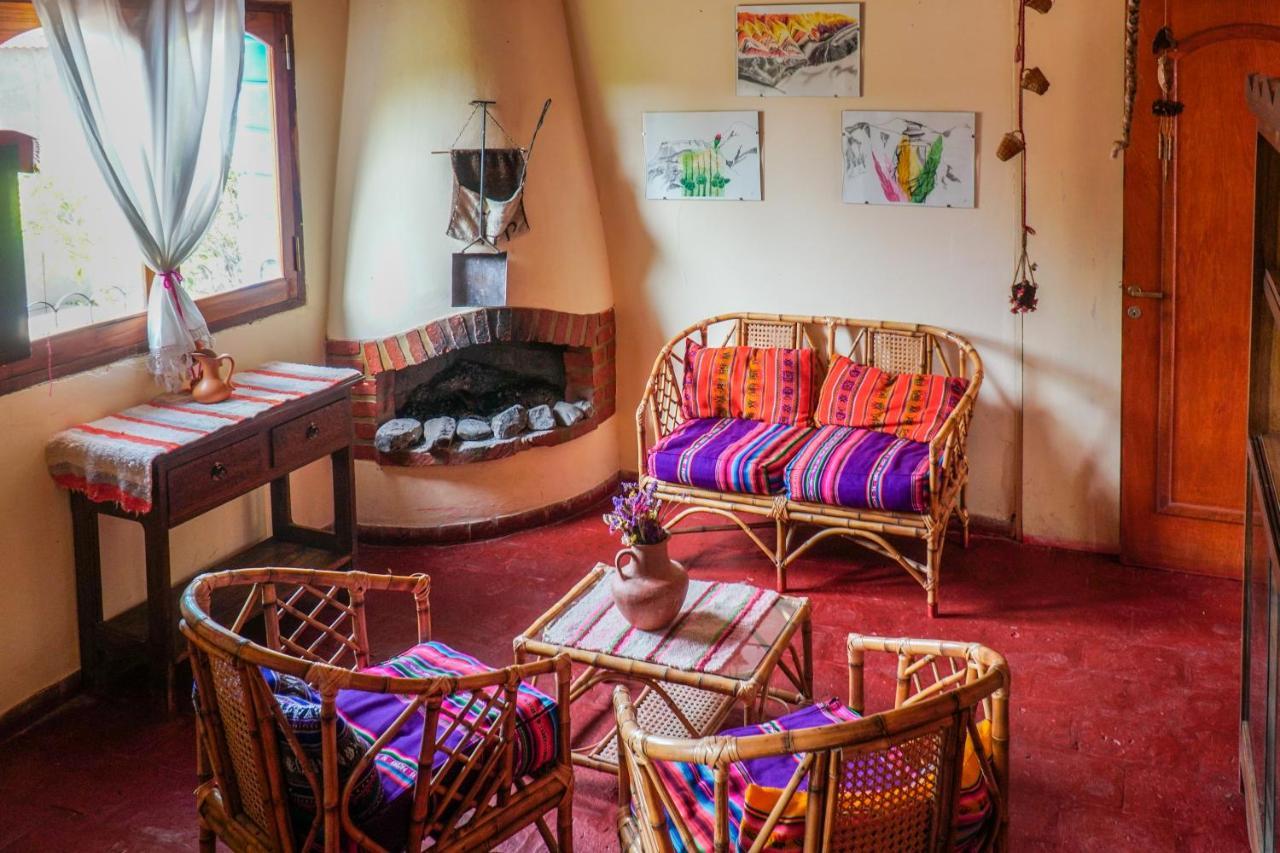 Azul Humahuaca Hostal Экстерьер фото